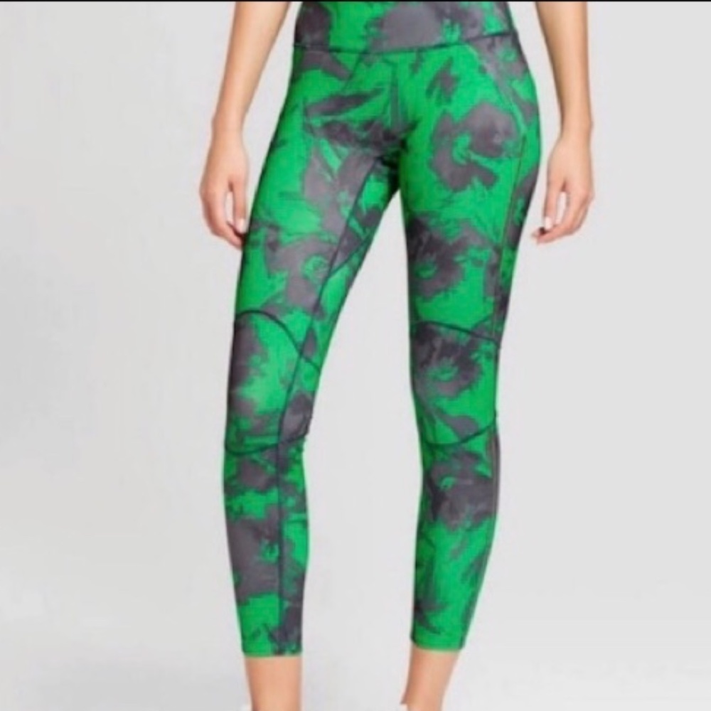 EUC Joy Lab Activewear 7/8 Leggings Size XXL
